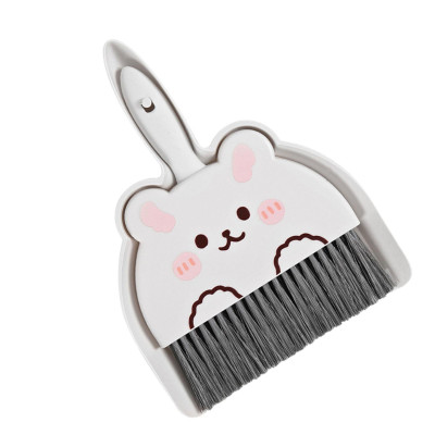 Bộ Chổi Quét Bụi Và Ki Hốt Rác Mini Chất Liệu Nhựa PP An Toàn Cứng Cáp, Cầm Tay Hình Thú Dễ Thương, Ngộ Nghĩnh - Hàng chính hãng 
