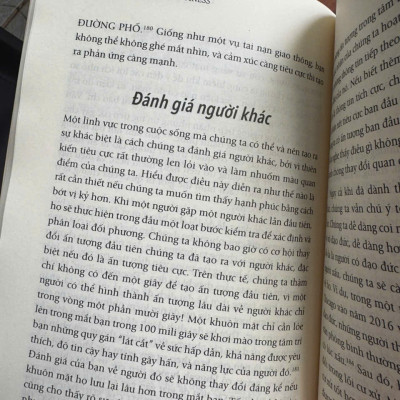 CỘI NGUỒN CỦA HẠNH PHÚC - Bruce Hood – Duy Khiêm dịch – First News - NXB Dân Trí