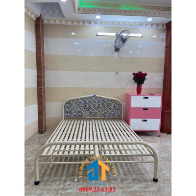 Giường sắt cao cấp ĐẠI THÀNH mẫu mới 1m8X2m