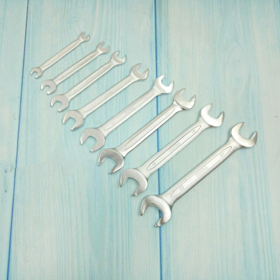 BỘ CỜ LÊ 2 ĐẦU MIỆNG 8 CHI TIẾT 6-22MM TOTAL THT102386 - HÀNG CHÍNH HÃNG