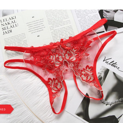 Quần lót nữ ren xẻ đáy cực sexy nóng bỏng