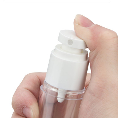 Bộ Chai Xịt và Khăn lau Microfiber Siêu Mịn làm sạch màn hình cho iPhone , iPad, Macbook, Laptop, Lens Camera, Mắt Kính, Đồng Hồ, Smartwatch - Hàng Chính Hãng