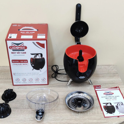 Máy vắt cam công suất lớn Ladomax - Công suất 860W - moto đồng - có linh kiện thay - Màu đen - Hàng chính hãng