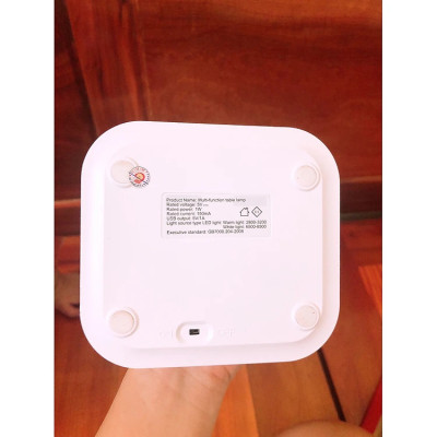 Đèn để bàn chống cân 4in1 (đèn, ngăn đựng bút, giá điện thoại, sạc usb) - Hàng chính hãng ( Giao màu ngẫu nhiên)