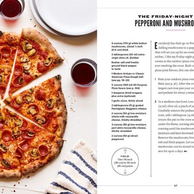 Sách - Epic Outdoor Pizza Oven Cookbook - Masterpiece Rec by Jonathon Schuhrke (UK edition, Hardcover Paper over boards)