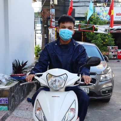 Bộ áo mưa 2XL vải dù cao cấp ,chống thấm ,chống nước ,dày , trang nhã nhỏ gọn tiện dụng mang theo cho cả nam và nữ