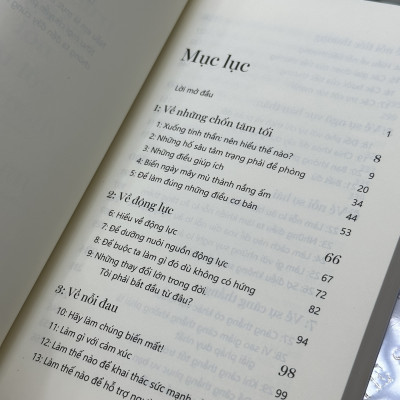 SAO TRƯỚC ĐÂY KHÔNG AI NÓI VỚI TÔI ĐIỀU NÀY? - BỘ CÔNG CỤ ĐỂ ĐỐI MẶT VỚI CUỘC SỐNG - TS. Julie Smith - Mai Thảo Yên dịch - (bìa mềm)