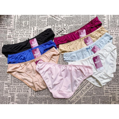 Combo 5 Quần Lót Nữ Thun Trơn Locust 073 – Co Giãn 4 Chiều, 6 Size Từ M–4XL, 5 Màu Hot Trend