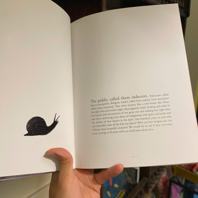 Sách - Tales from the Inner City by Shaun Tan | Short Stories between Humans & Animals / Ngoại văn