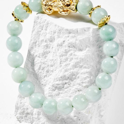 Vòng Tay Phong Thủy Nữ Đá Cẩm Thạch Phỉ Thúy Phối Charm Tỳ Hưu Mạ Vàng 24K (8mm) Mệnh Mộc, Hỏa Ngọc Quý Gemstones