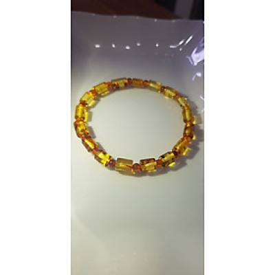 Vòng tay đá Hổ Phách Lu Kiểu SỊN tự nhiên Rẻ Đẹp Màu Vàng Anh Đậm nhạt 6mm  Nữ người lớn và bé nhỏ đeo rất xinh đẹp sang tốt sức khỏe không đá nào sánh kịp  Đá hổ phách không chỉ quý Chuẩn tốt hợp mệnh Thổ, mệnh Kim, mệnh Thủy may mắn tài lộc ạ