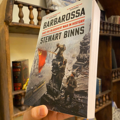Sách - Barbarossa: And the Bloodiest War in History by Stewart Binns | History Nonfiction in English