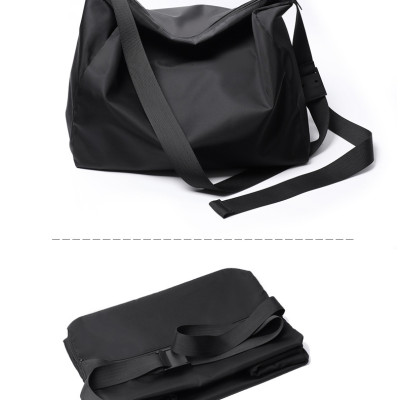 Túi đeo chéo nam - nữ phong cách mới  - BEE GEE DCN9160