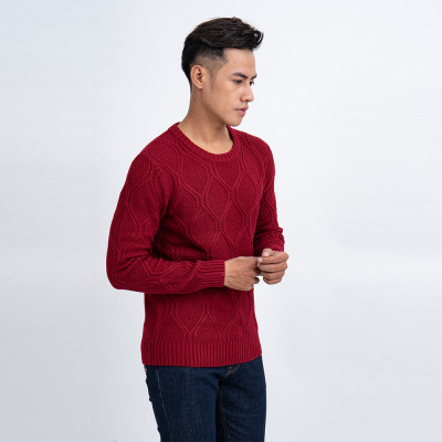 Áo len nam dài tay cổ tròn màu đỏ đô NOVELTY 180587T