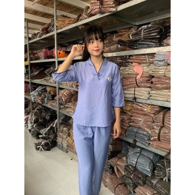 Pháp Phục Phật Tử Mẫu Hoa Cúc