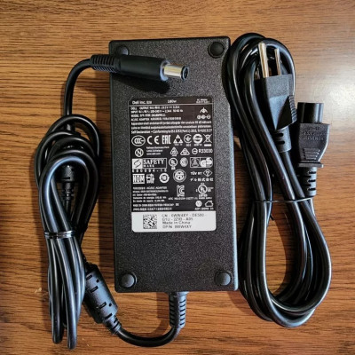 Sạc cho laptop Dell Workstation Precision 7510 Adapter 19.5V-9.23A hàng nhập khẩu.