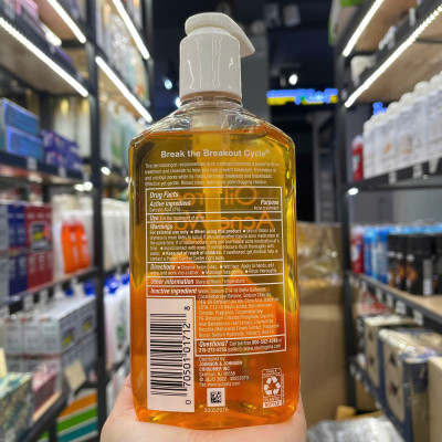 Sữa Rửa Mặt Hỗ Trợ Ngừa Mụn Neutrogena Oil-Free Acne Wash 269ml - Mỹ ( mẫu mới )