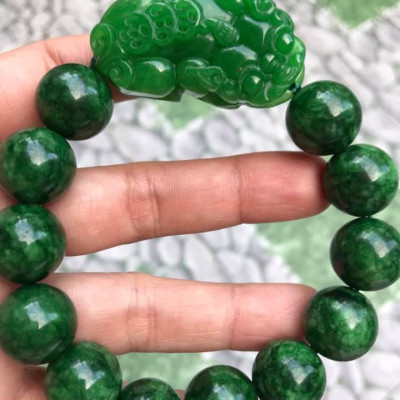 VÒNG TAY PHONG THỦY ĐÁ CẨM THẠCH TỲ HƯU HÚT TÀI LỘC MAY MẮN   VÒNG NAM MỆNH THỦY , MỆNH MỘC ĐEO Ạ  NAM TAY TO 75KG - 90KG ĐEO