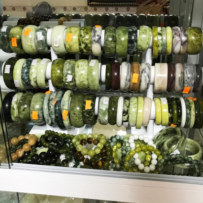 Vòng tay cẩm thạch bản 3cm màu xanh đen size 6.7cm cho người mệnh Hỏa và Mộc.VONGCAO6.7cm