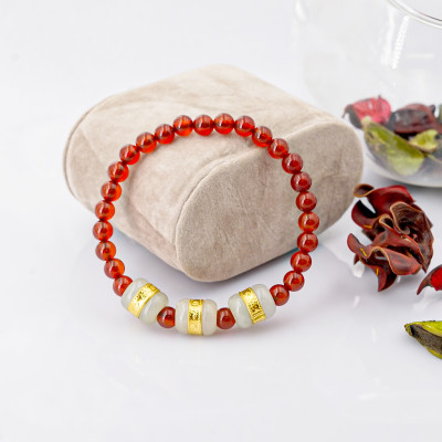 Vòng tay phong thủy Mã Não đỏ 6mm + 3 lu ngọc