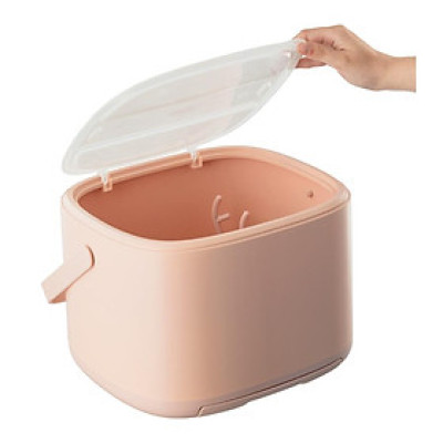 Giá úp bình sữa Aoi - với thiết kế hiện đại, thông minh an toàn cho sức khỏe cùng thiết kế có nắp đậy chắn bụi.