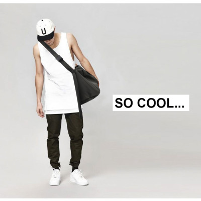 Túi đeo chéo nam - nữ phong cách mới  - BEE GEE DCN9160