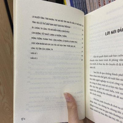 Người Hạnh Phúc Không Nhất Thiết Phải Là Người Đứng Đầu - Bản Quyền