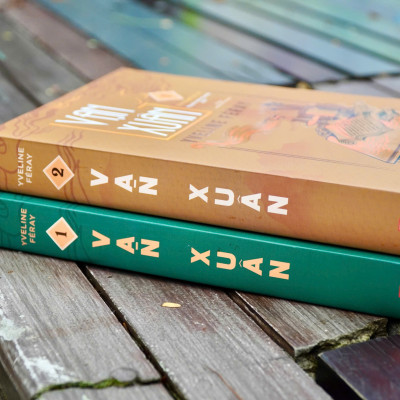 Sách - Bộ Tiểu thuyết lịch sử - VẠN XUÂN