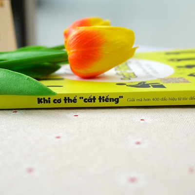 Khi cơ thể "cất tiếng" - Giải mã hơn 400 dấu hiệu từ tóc đến chân