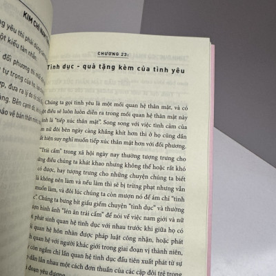 Hiểu Về Tình Yêu – Nhiều tác giả - Hương Nghi dịch – NXB Văn học – AZ VietNam