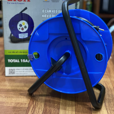 Ổ cắm kéo dài quay tay Rulo phổ thông LiOA (QT50-2-15A)