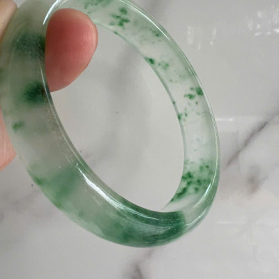 Vòng Tay Nữ Bản Hẹ Đá Mã Não DuLong Trắng Xanh Rong Biển Bông Trong Bóng Đẹp Ni Ni 57mm Cao 12mm Dầy 7mm Nữ 54kg - 58kg đeo tay xinh rẻ đẹp món quà tặng ý nghĩa ạ 