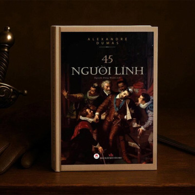 45 Người Lính (Bìa Cứng)