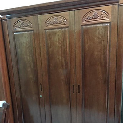 Tủ gỗ xoan đào