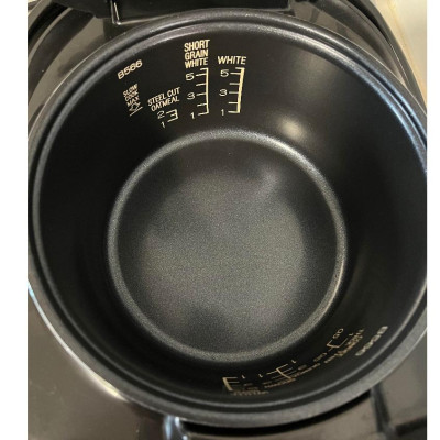 Nồi cơm điện tử Nhật Bản Zojirushi 1L NL-GAQ10V-BM, 610W, sản xuất tại Nhật, bảo hành 3 năm| HÀNG CHÍNH HÃNG