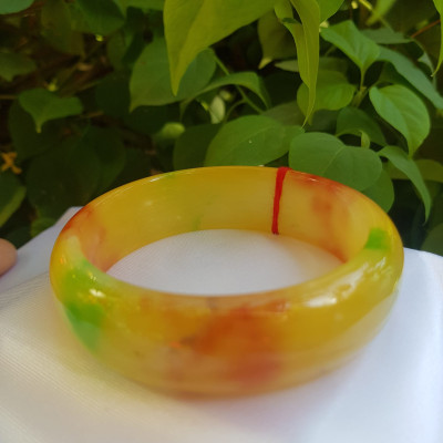 Vòng Đá Cẩm Thạch Bản Hẹ Vàng Anh Đỏ Xanh 62 bóng đẹp  Size vòng 62mm x Cao 19mm x Dầy 8mm  Nam mệnh Kim mệnh Thổ 69kg - 80kg đeo ạ