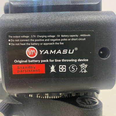 MÁY LASER CÂN BẰNG 5 TIA XANH YMS-303 PLUS YAMASU ( 1 PIN + 1 SẠC ) - HÀNG CHÍNH HÃNG