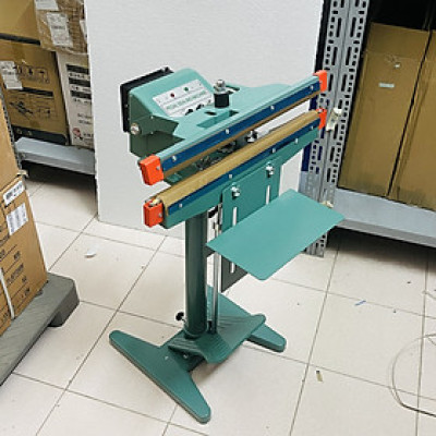 Máy hàn miệng túi dập chân PSF-650. 8mm gia nhiệt 2 hàm có giá đỡ