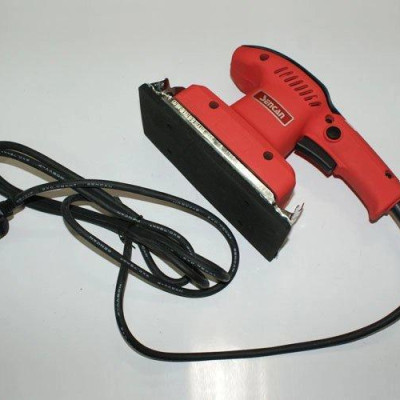 MÁY ĐÁNH GIẤY RÁP RUNG- CHÀ NHÁM CHỮ NHẬT 300W 509303 SENCAN - HÀNG CHÍNH HÃNG