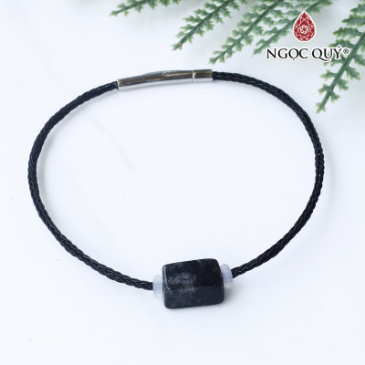 Vòng dây thép đá thạch anh tóc đen vuông mệnh thủy, mộc - Ngọc Quý Gemstones