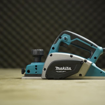 MÁY BÀO GỖ 82MM 500W MAKITA M1901B - HÀNG CHÍNH HÃNG