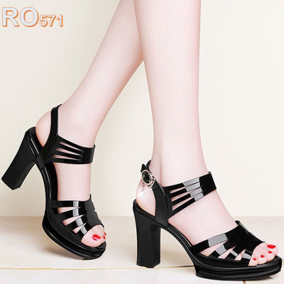 Giày sandal nữ cao gót 8 phân hàng hiệu rosata hai màu đen chì thời trang cao cấp ro571