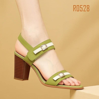 Giày sandal nữ cao gót đế cao 7 phân hàng hiệu rosata hai màu đen xanh thời trang cao cấp ro528