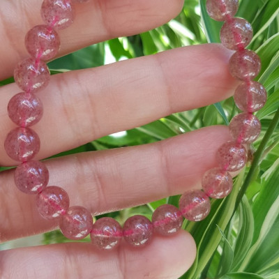 Vòng tay phong thủy đá THẠCH ANH DÂU HỒNG size hạt 8mm tự nhiên NỮ mệnh HOẢ mệnh THỔ may mắn tốt sức khỏe công việc ạ