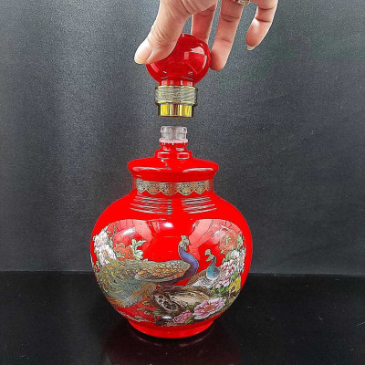 Bình Đựng Rượu Thủy Tinh cao cấp 1500ml mẫu bầu tròn màu đỏ may mắn - Chai Đựng Rượu Thủy Tinh – Vỏ Chai Rượu Đẹp decor (H1)