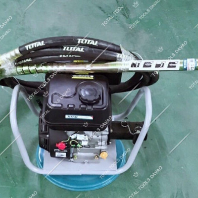 MÁY ĐẦM DÙI BÊ TÔNG DÙNG XĂNG 4 KW (5.5HP) TOTAL TP630-2 - HÀNG CHÍNH HÃNG