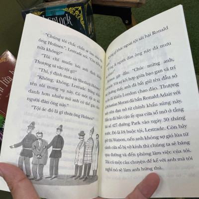 (Boxset 16 Cuốn) SHERLOCK HOLMES - Phiên Bản Dành Cho Thiếu Nhi - Arthur Conan Doyle - Nhân Dân Books - NXB Văn Học