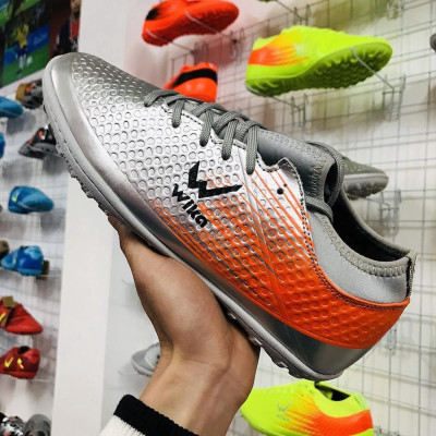 Giày bóng đá Wwika Flash xám 