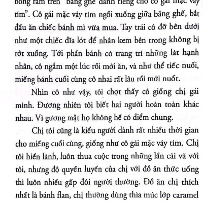 Cô Gái Mặc Váy Tím