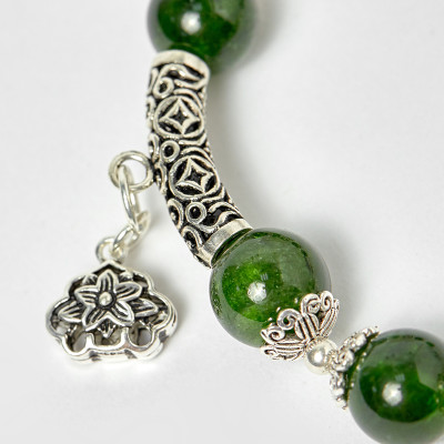 Vòng đá diopside phối charm bạc hạt 10mm mệnh hỏa, mộc - Ngọc Quý Gemstones